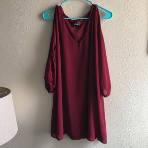 LuLu’s burgundy dress